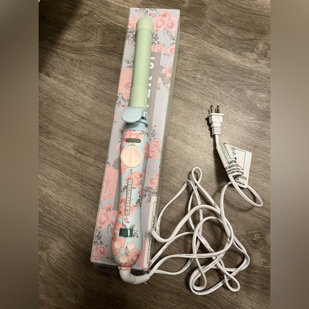 Beachwaver S1 curling iron
